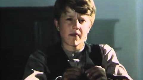 Tinderi tarkusetera: Kui tantsid sa, kui tantsid sa võõra poisi pruudiga. Kui tantsid võõra pruudiga, siis hoia piip ja prillid ka!