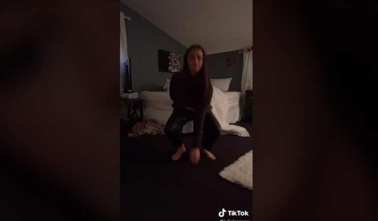 Alandatud naine teatab: need Zara püksid panevad sind piinlikku olukorda