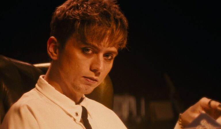 OLLIE – Bad Song [Official Music Video]