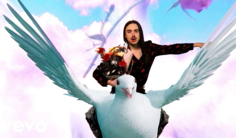 Tommy Cash – Figaro (Official Video)