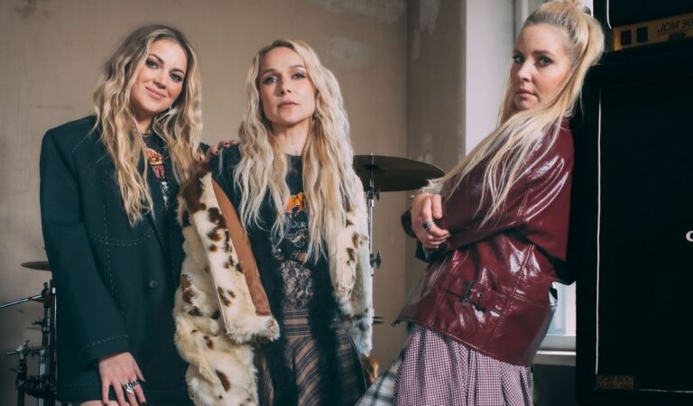 Vanilla Ninja – Too Epic To Be True (ESC Version) | Official Music Video