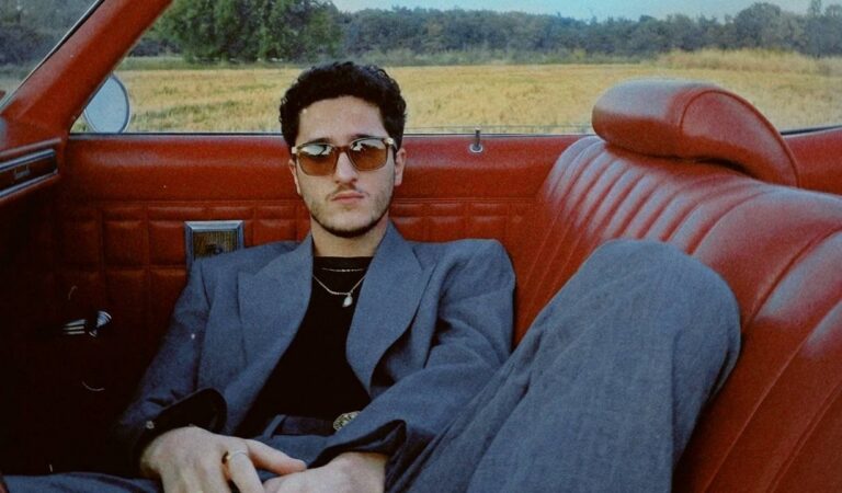 SAYAN – Мальборо (Lyric Video)