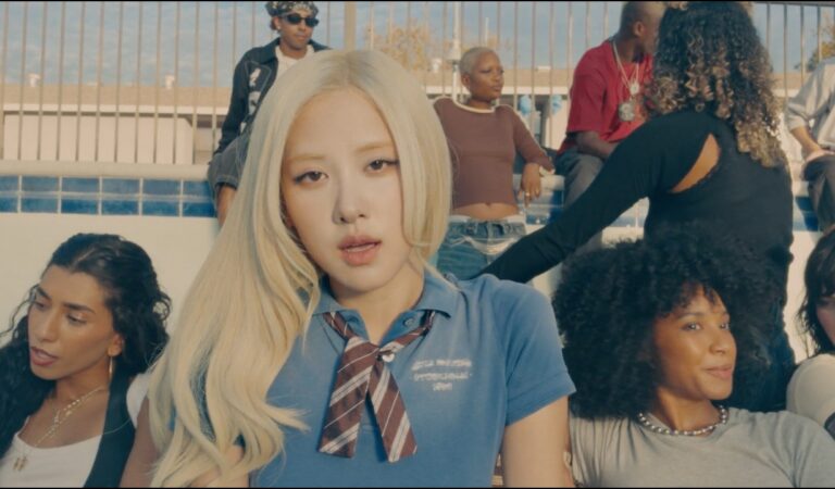 ROSÉ – new trick (OFFICIAL MUSIC VIDEO)